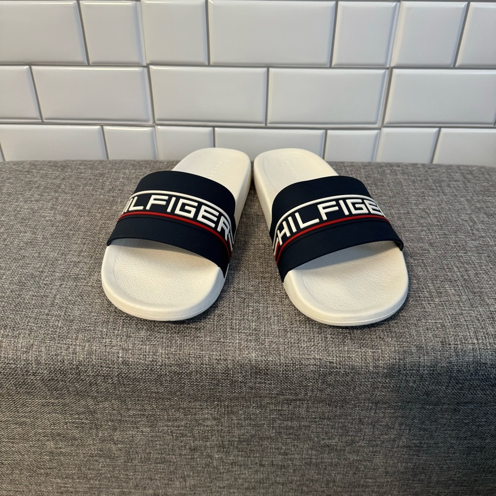 TOMMY HILFIGER LOGO SLIDES-MENS 10.5